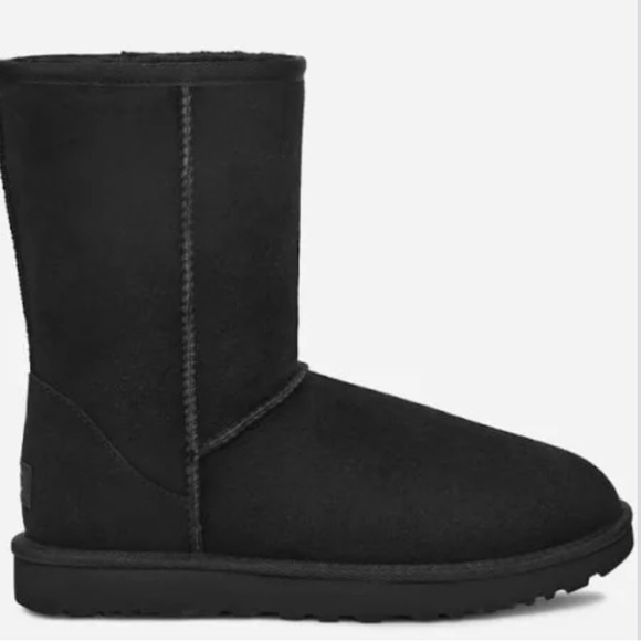 UGG Shoes - UGG Women’s Classic Short II Shearling Lined Short Boots